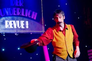 WR-fringe2012-18.jpg